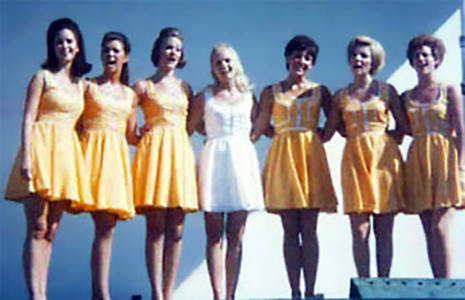 Miss America 1969, Judith Anne Ford 1969 and Court, singing.
