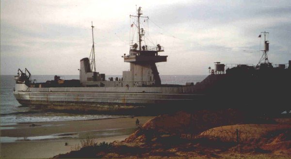 uss new jersey sinks tiger island before and after